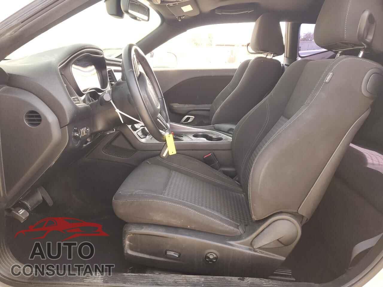 DODGE CHALLENGER 2016 - 2C3CDZBTXGH221936