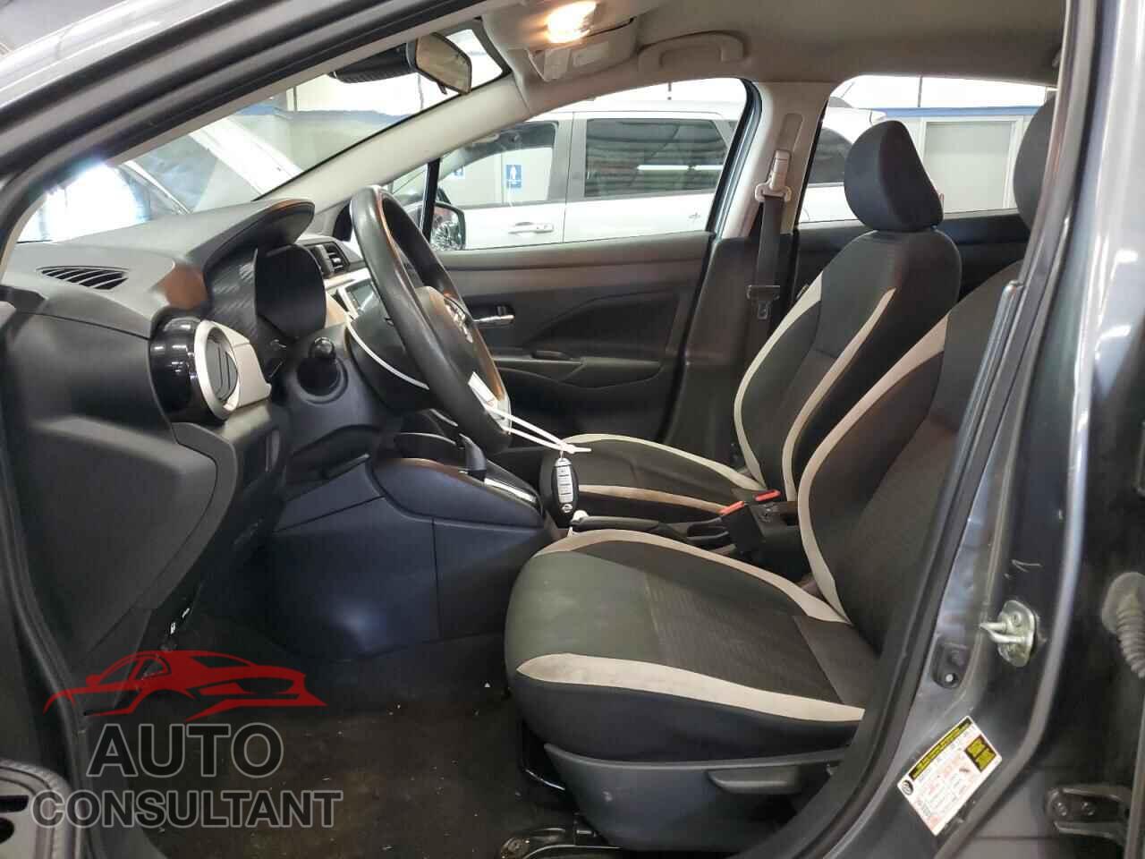 NISSAN VERSA 2021 - 3N1CN8EV0ML831799