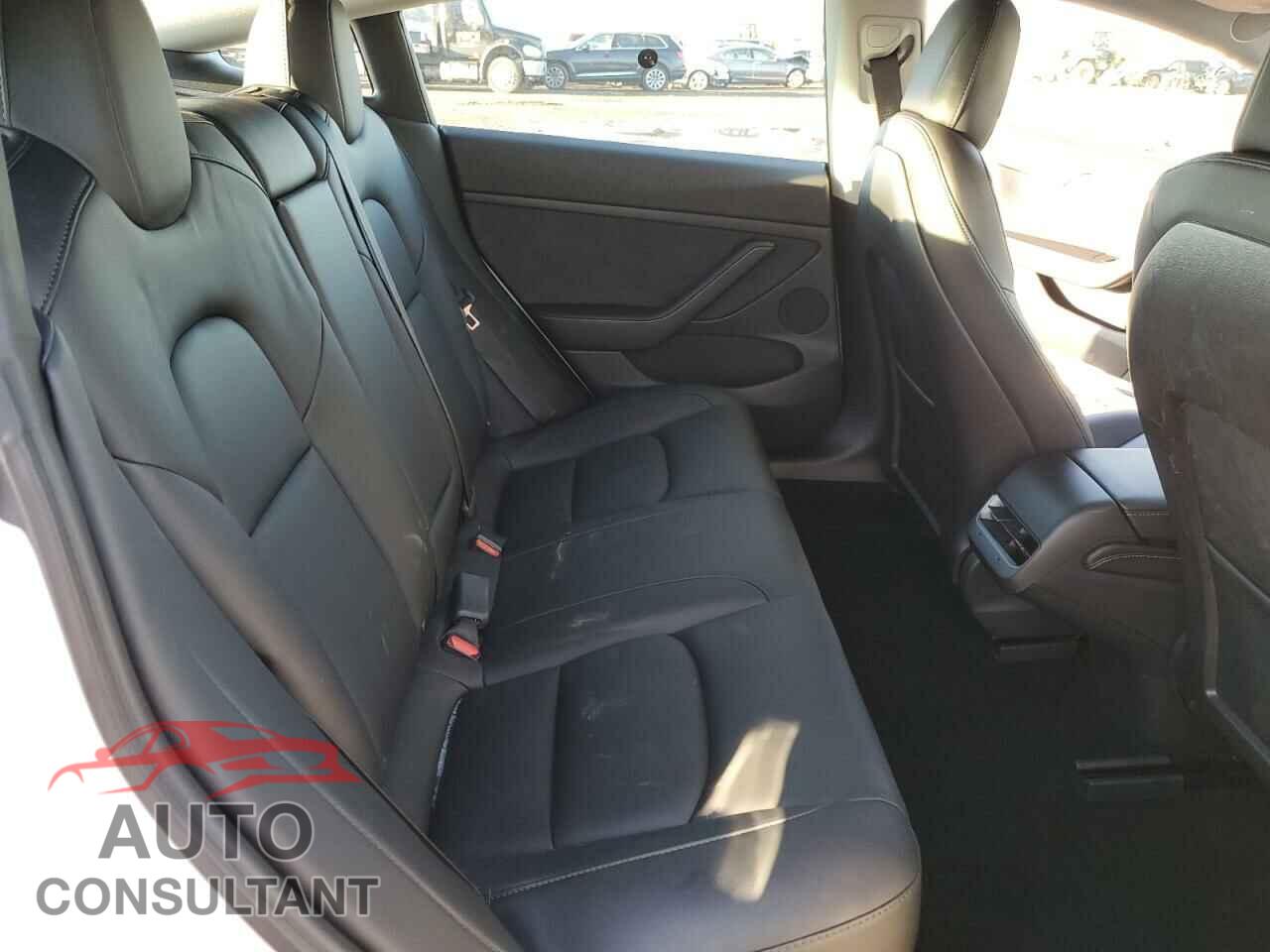 TESLA MODEL 3 2021 - 5YJ3E1EBXMF010041