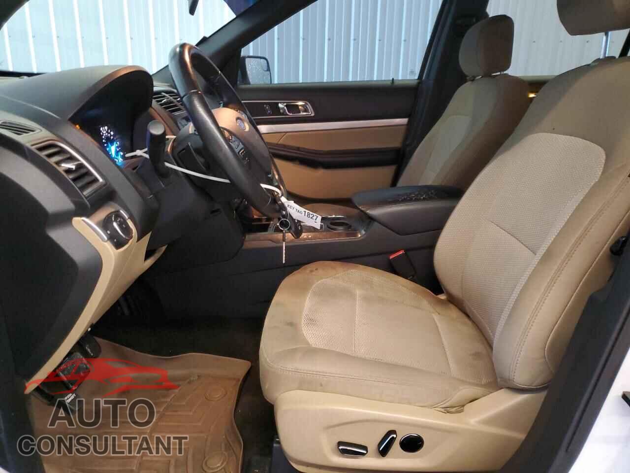 FORD EXPLORER 2017 - 1FM5K7D88HGA54458
