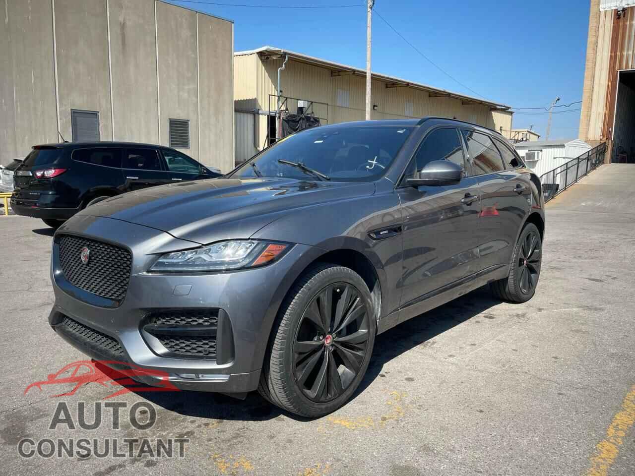 JAGUAR F-PACE 2017 - SADCL2BN7HA488561