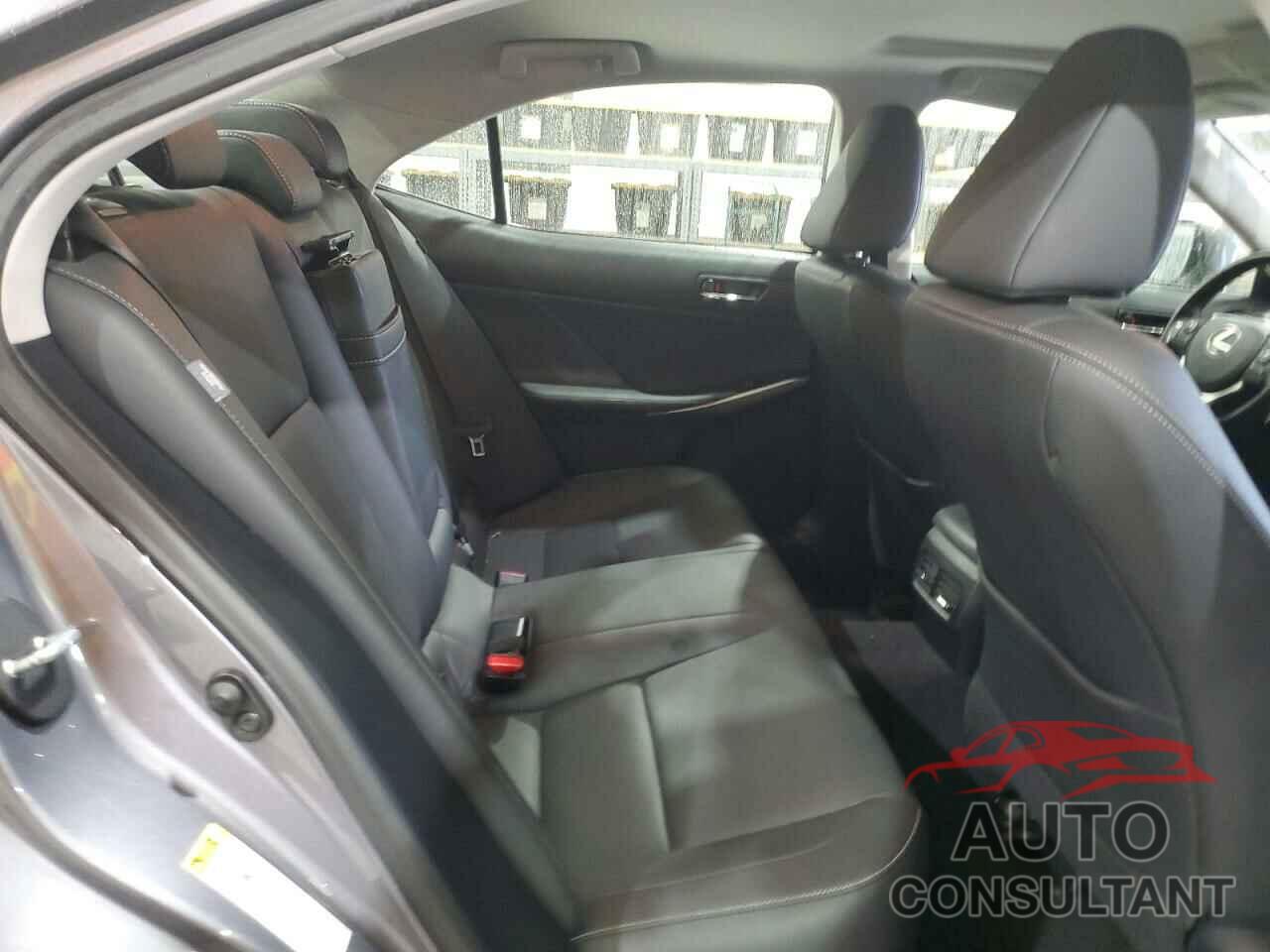 LEXUS IS 2016 - JTHBA1D20G5027086