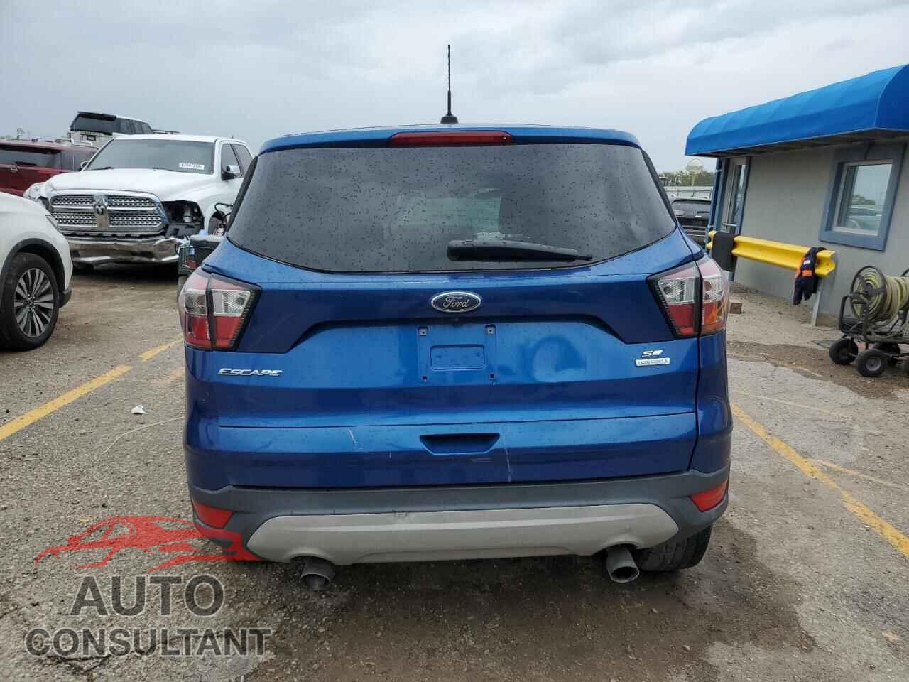 FORD ESCAPE 2017 - 1FMCU0G9XHUD67073