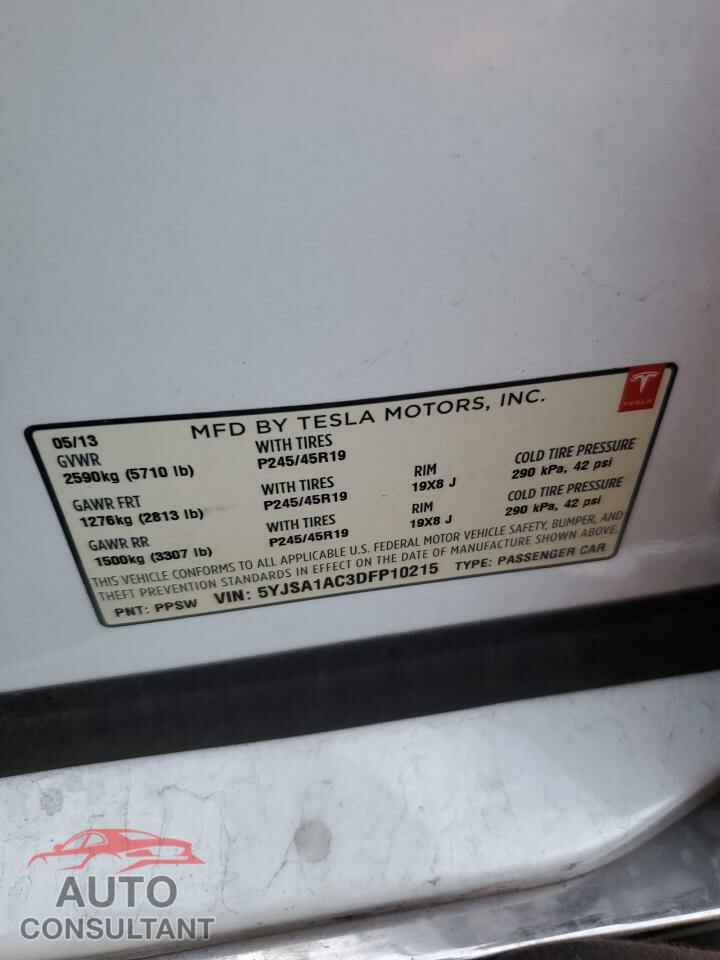 TESLA MODEL S 2013 - 5YJSA1AC3DFP10215