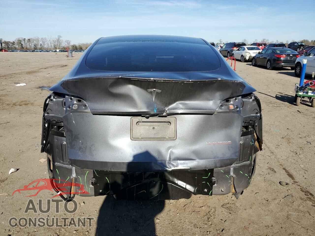 TESLA MODEL Y 2023 - 7SAYGDEF4PF913149