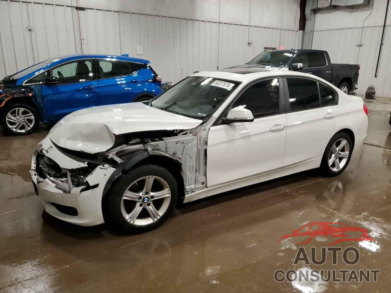 BMW 3 SERIES 2014 - WBA3B3C53EJ977356