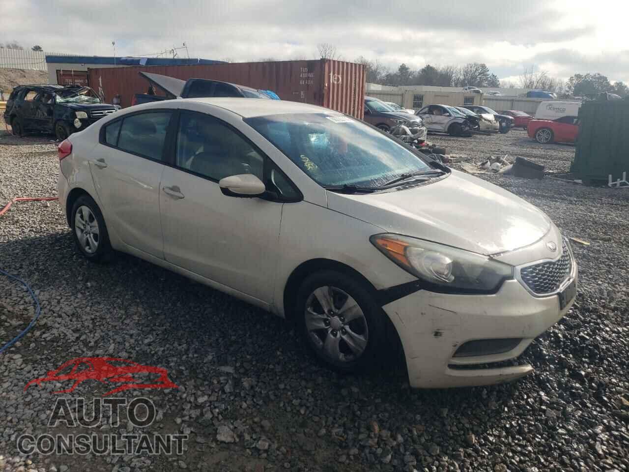 KIA FORTE 2015 - KNAFK4A67F5402296