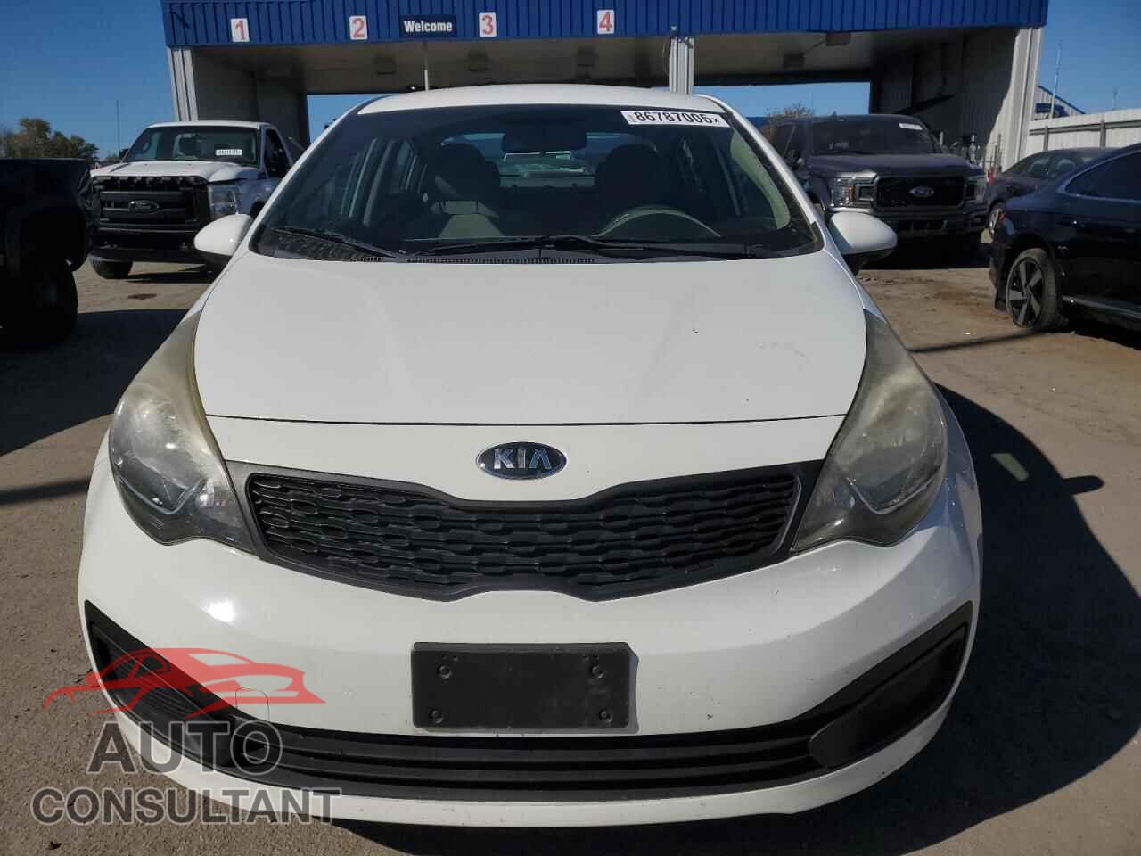 KIA RIO 2014 - KNADM4A39E6395304