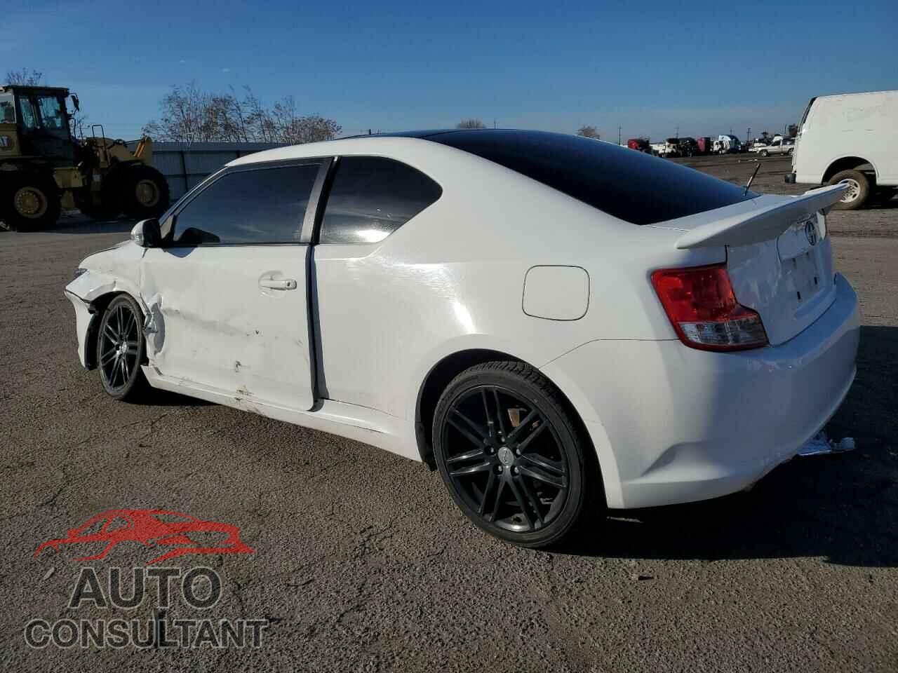 TOYOTA SCION 2013 - JTKJF5C71D3057197