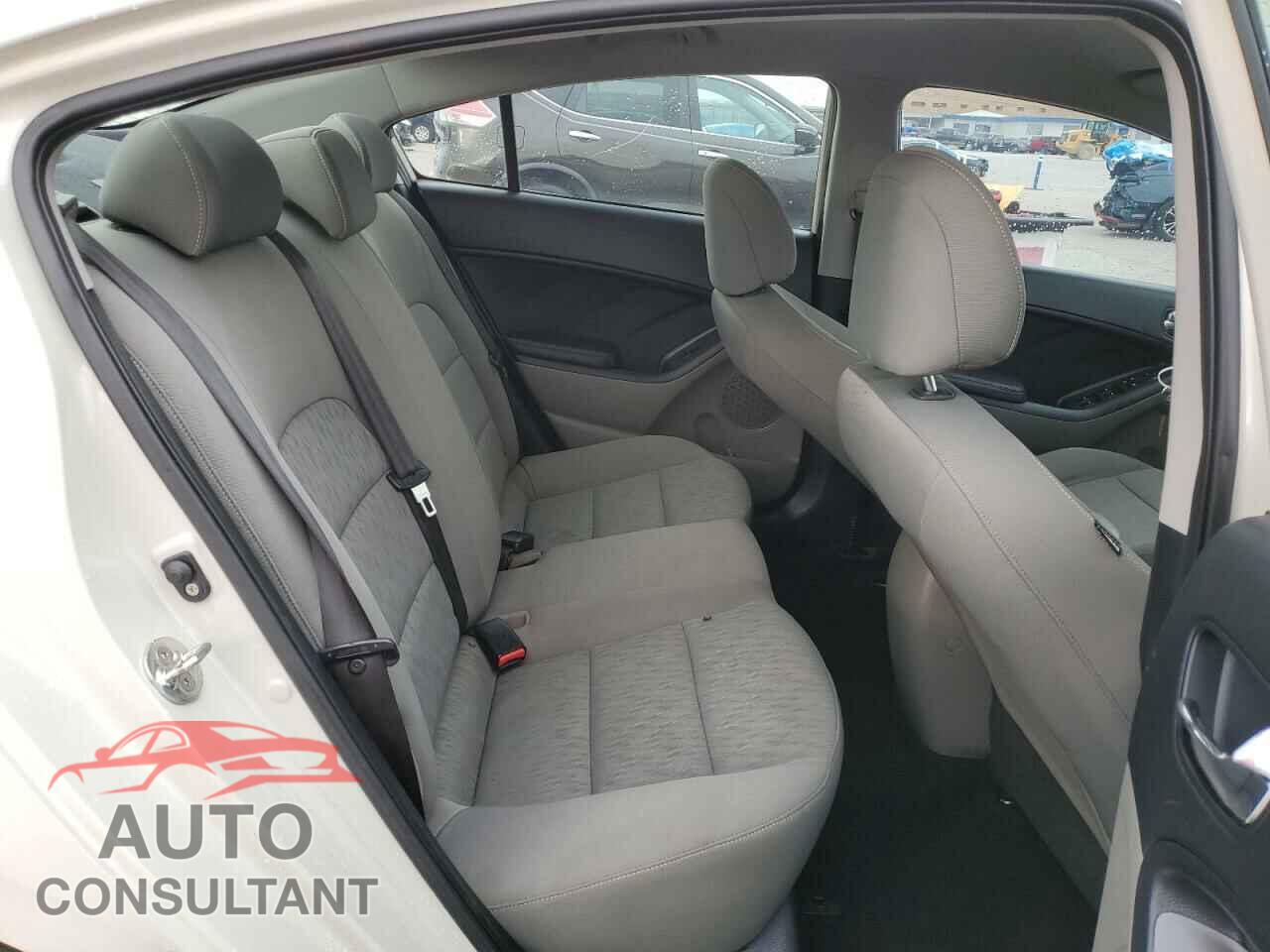 KIA FORTE 2015 - KNAFK4A66F5292003