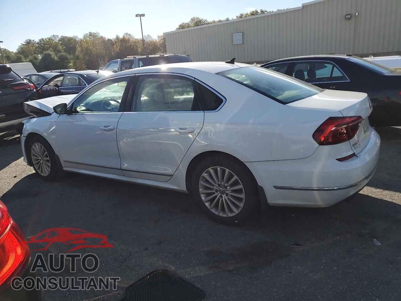 VOLKSWAGEN PASSAT 2017 - 1VWBT7A3XHC009877