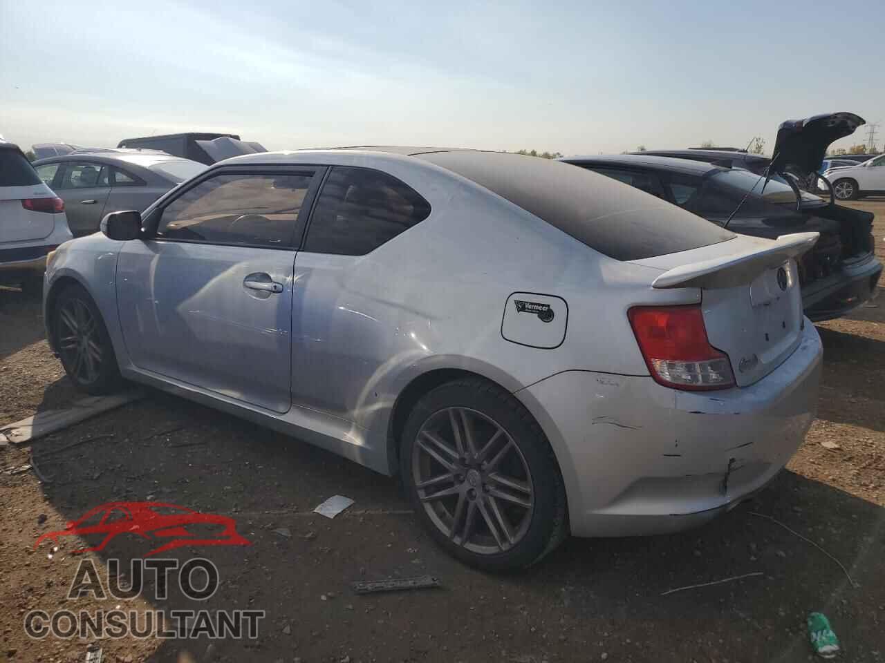 TOYOTA SCION 2012 - JTKJF5C71C3028796