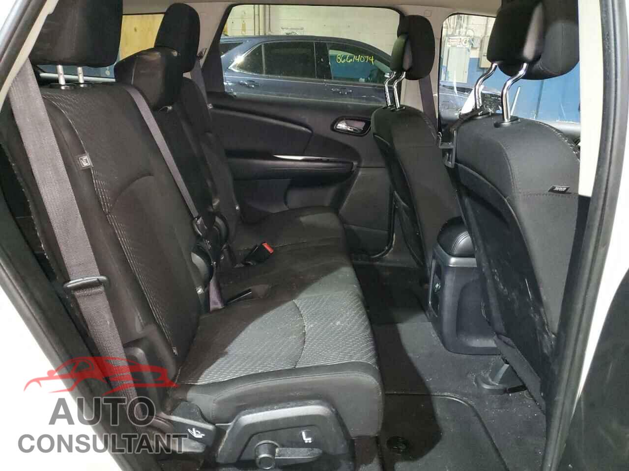DODGE JOURNEY 2015 - 3C4PDCAB6FT592360