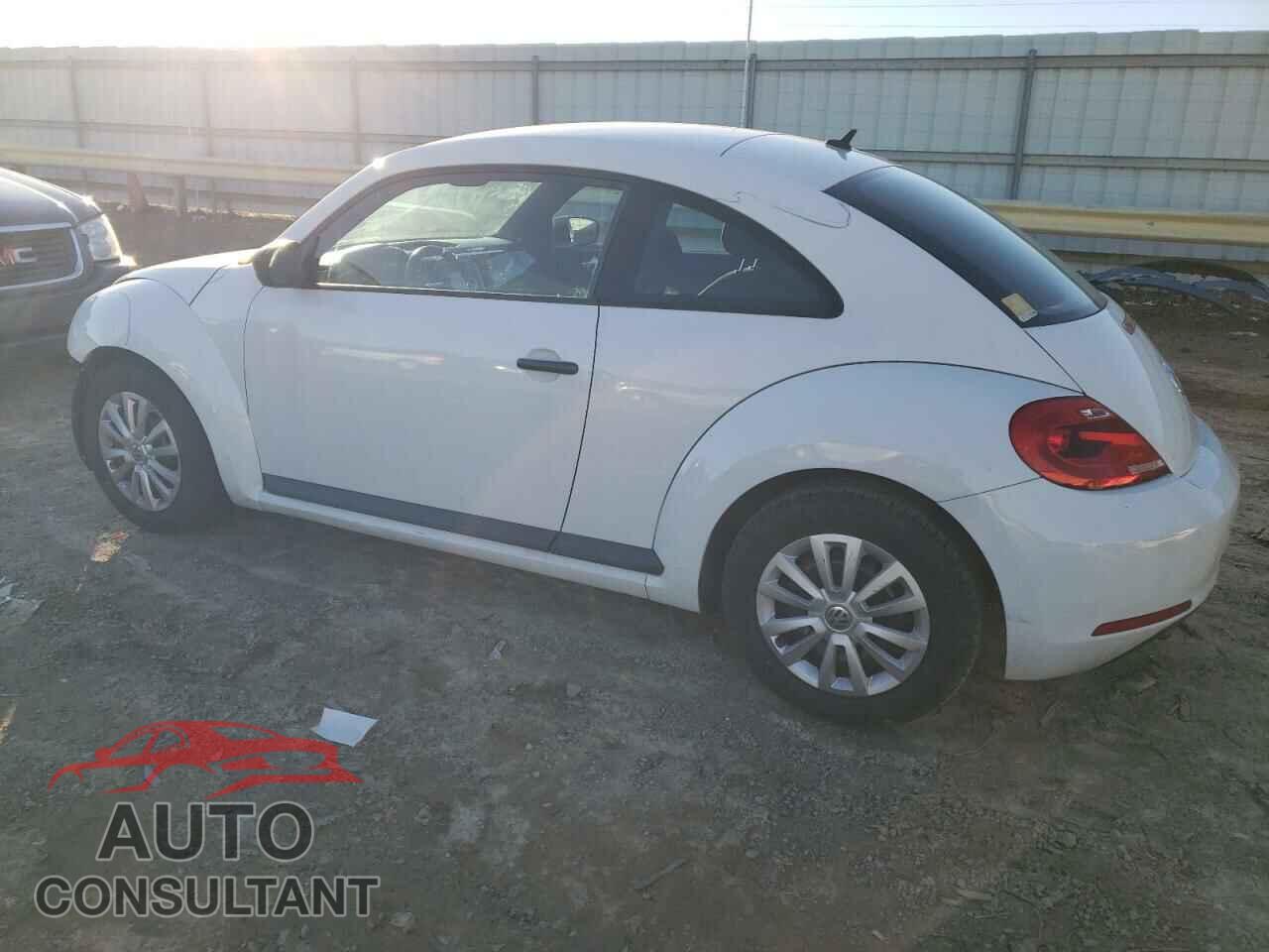 VOLKSWAGEN BEETLE 2012 - 3VWFP7AT4CM615737