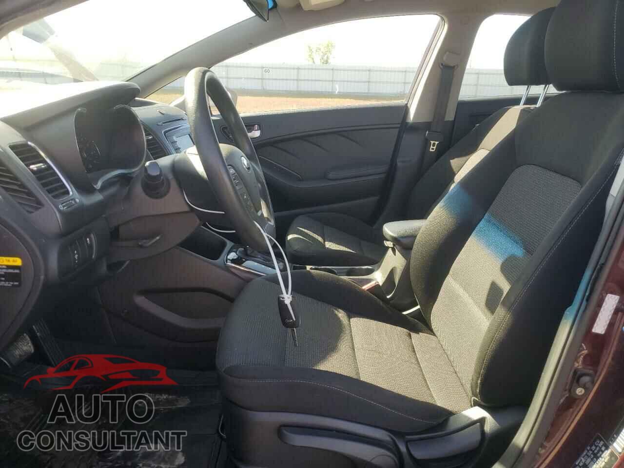 KIA FORTE 2017 - 3KPFK4A76HE016701