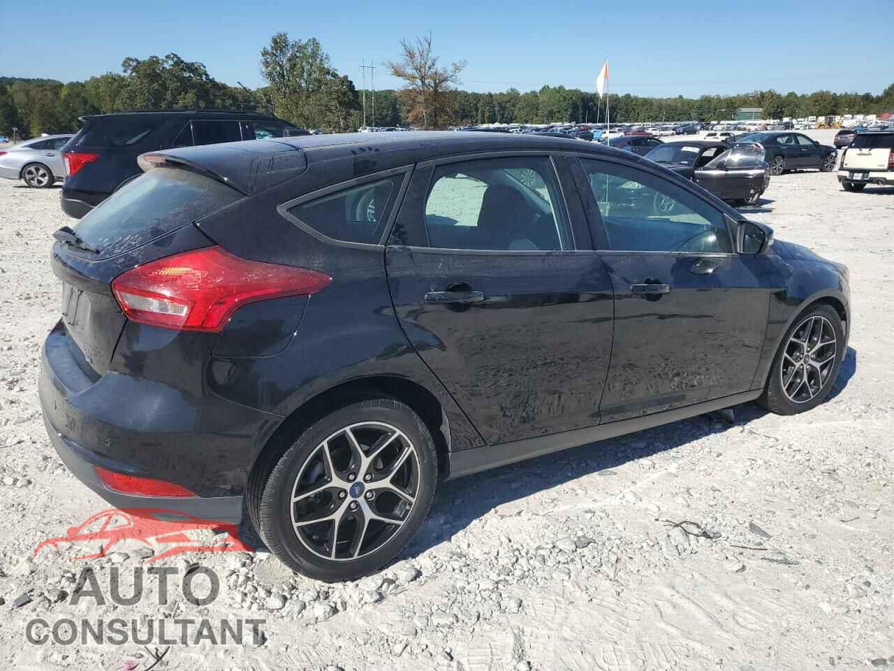 FORD FOCUS 2017 - 1FADP3M2XHL224905
