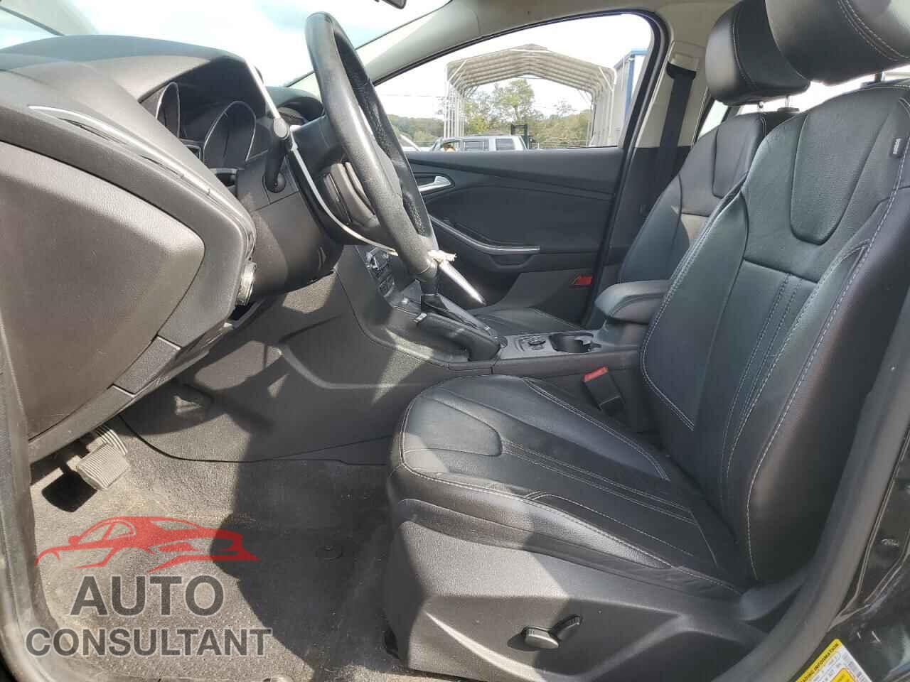 FORD FOCUS 2014 - 1FADP3N29EL357097