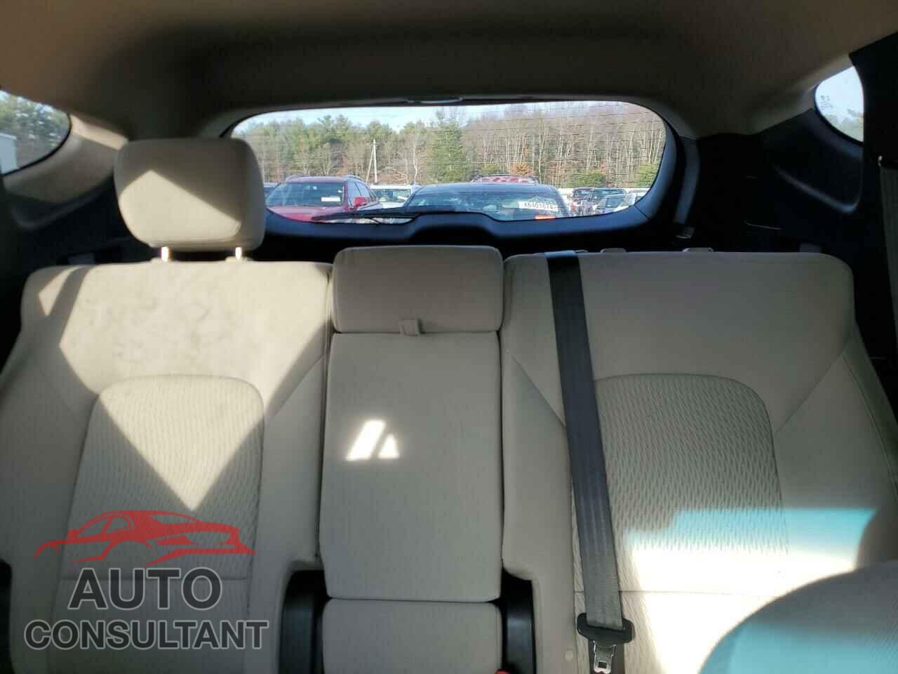 HYUNDAI SANTA FE 2017 - 5NMZU3LB2HH018666