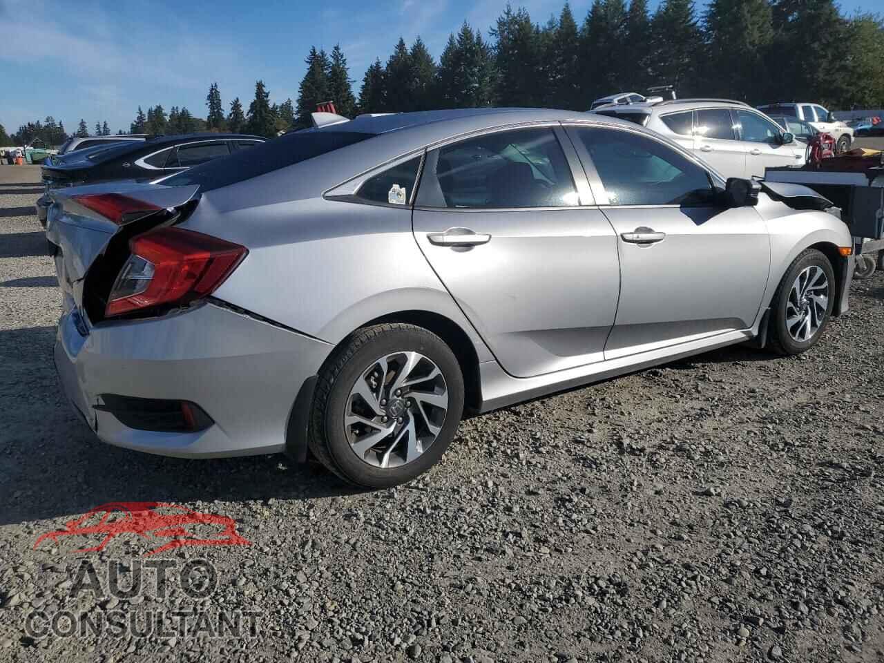 HONDA CIVIC 2017 - 19XFC2F88HE005685