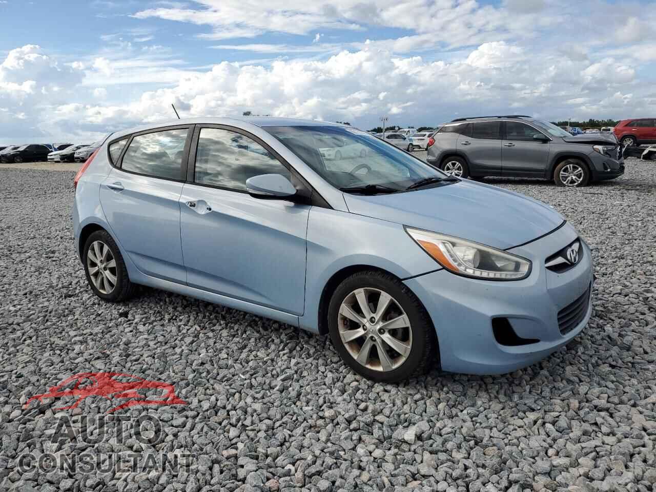 HYUNDAI ACCENT 2014 - KMHCU5AE2EU175628