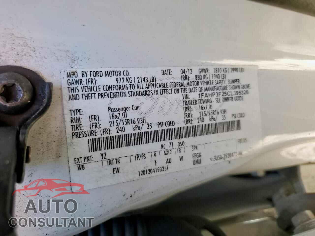 FORD FOCUS 2012 - 1FAHP3F25CL395326