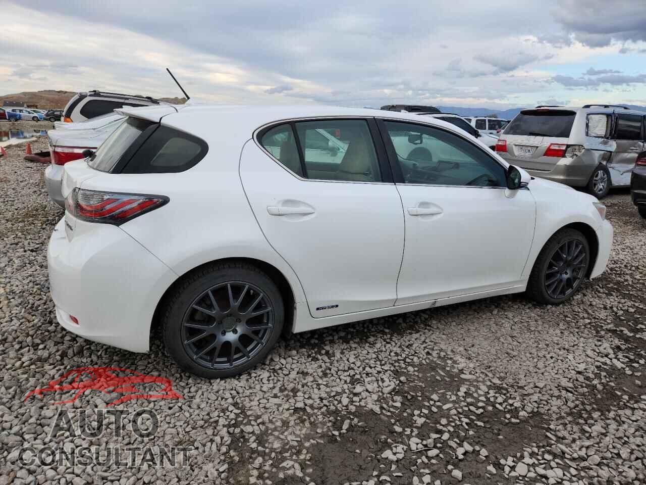 LEXUS CT 200 2012 - JTHKD5BH5C2121949