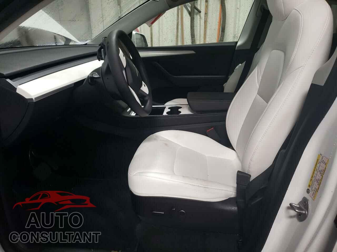 TESLA MODEL Y 2022 - 7SAYGDEE5NF532141