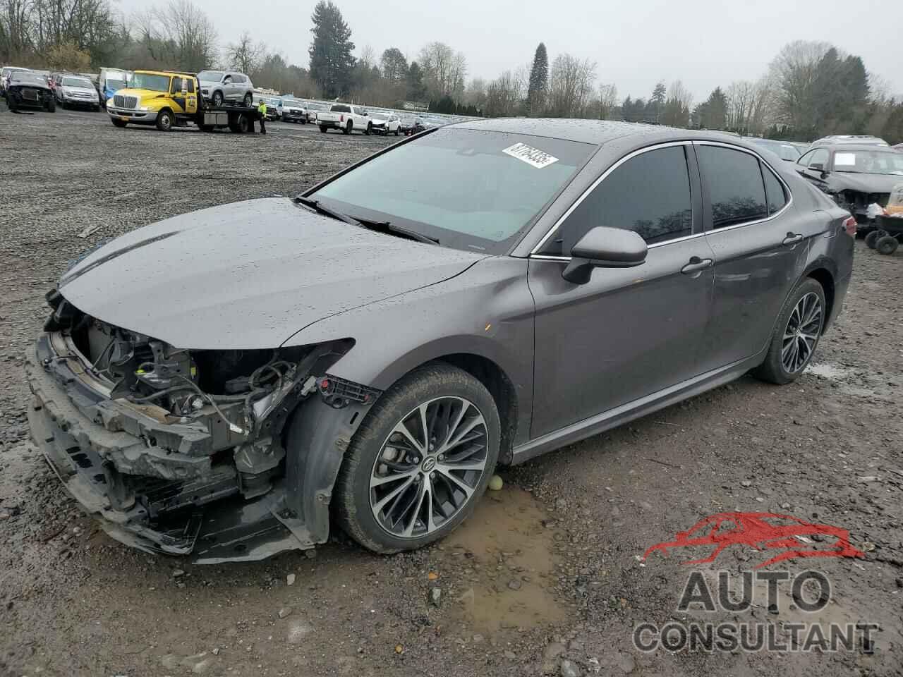 TOYOTA CAMRY 2018 - 4T1B11HKXJU641521