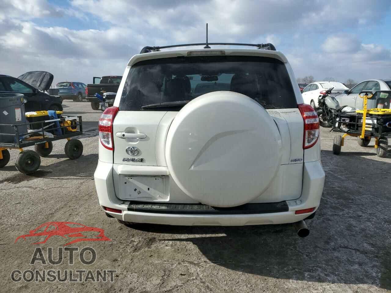 TOYOTA RAV4 2011 - 2T3DF4DV3BW151815