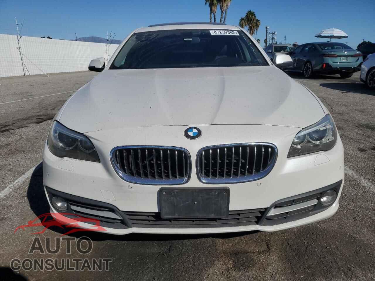 BMW 5 SERIES 2015 - WBA5A5C5XFD525203