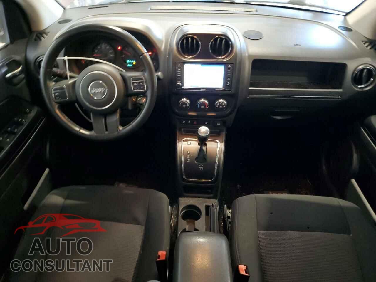 JEEP COMPASS 2011 - 1J4NF1FB3BD136129
