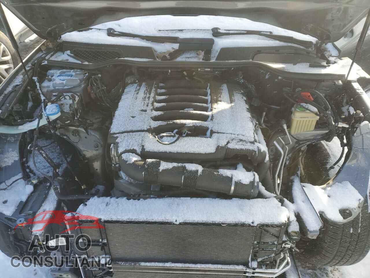PORSCHE CAYENNE 2016 - WP1AA2A21GLA10038