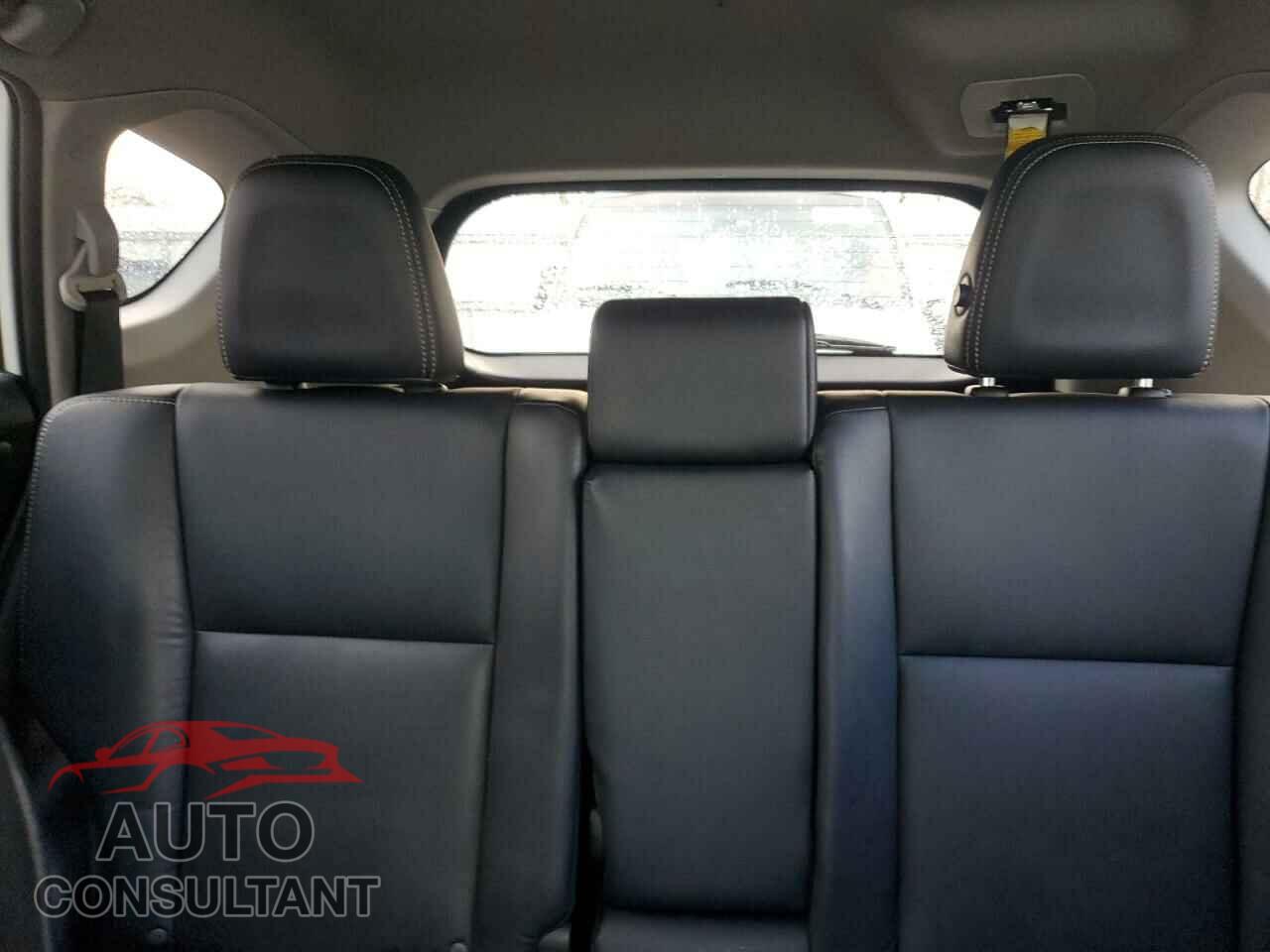 TOYOTA RAV4 2015 - 2T3DFREV2FW350694