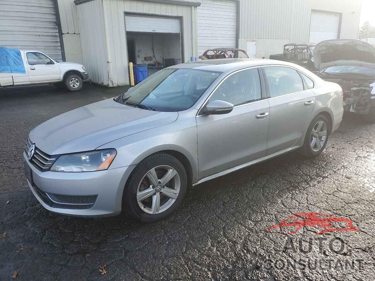 VOLKSWAGEN PASSAT 2012 - 1VWBP7A36CC085612