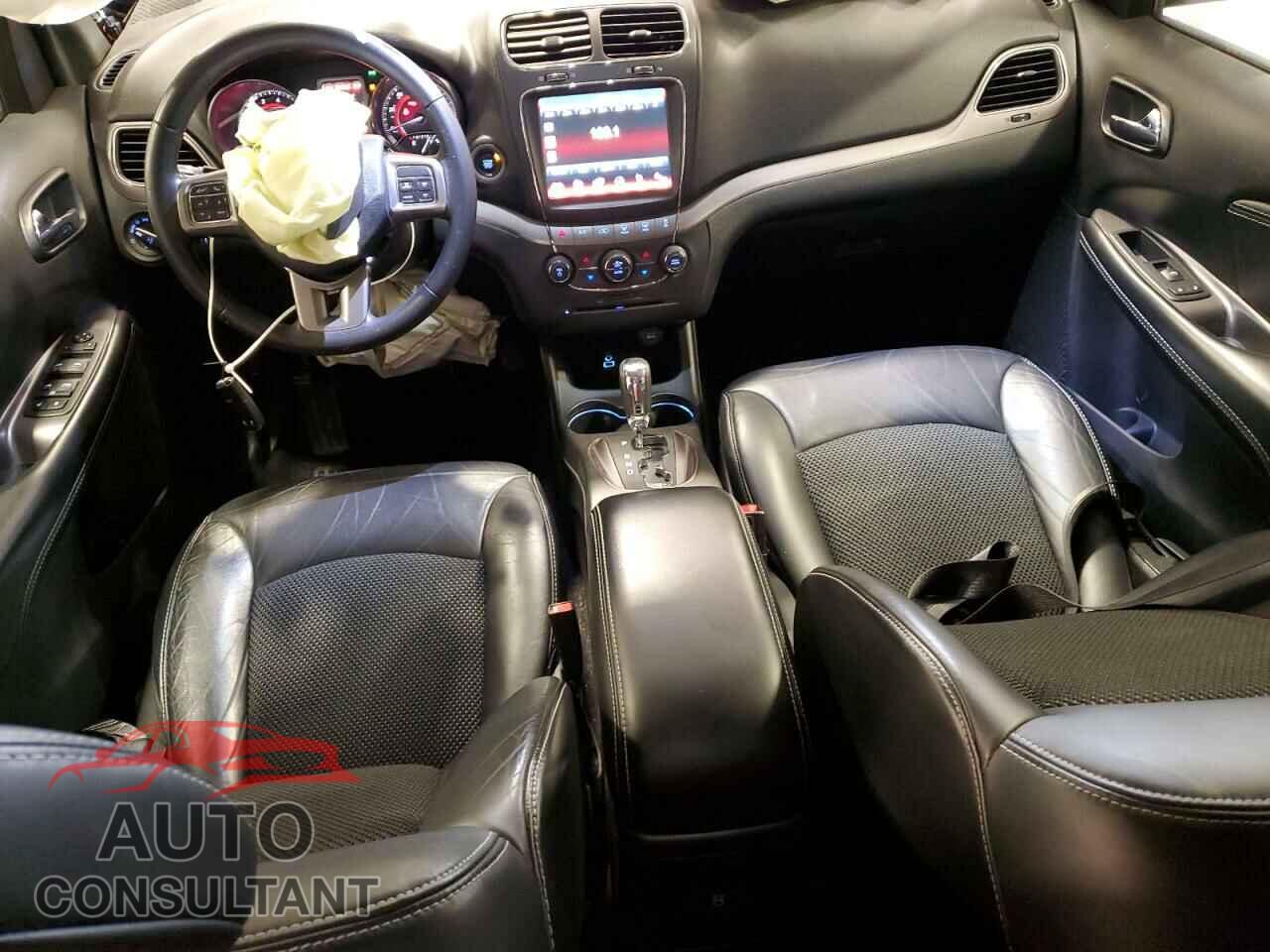 DODGE JOURNEY 2019 - 3C4PDDGG8KT779876