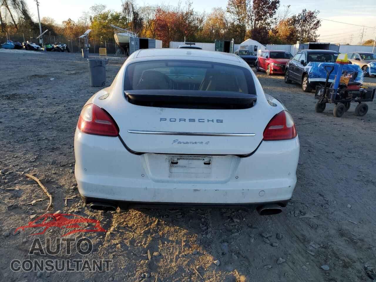 PORSCHE PANAMERA 2011 - WP0AA2A79BL011797