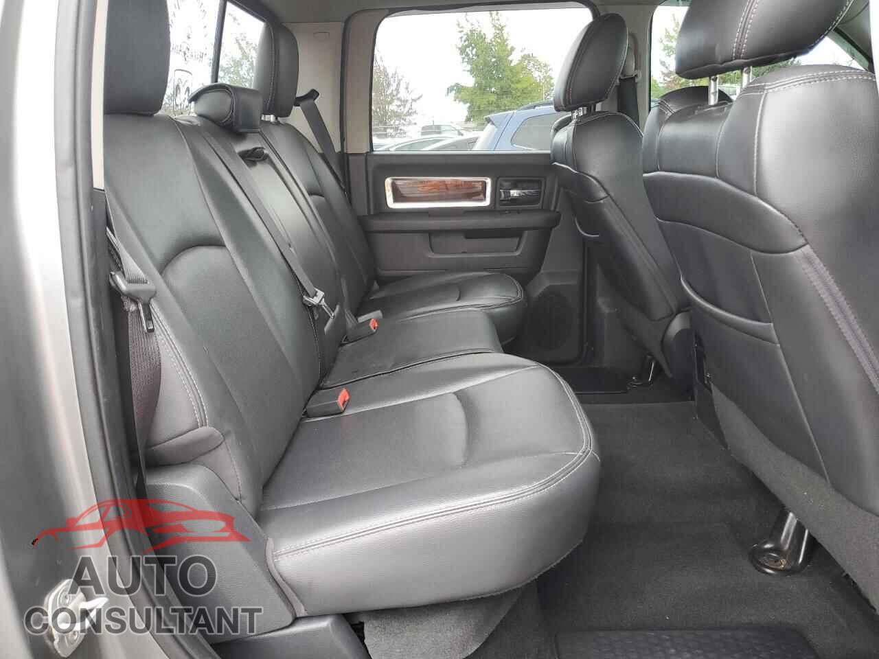 DODGE RAM 1500 2012 - 1C6RD7NT6CS264282