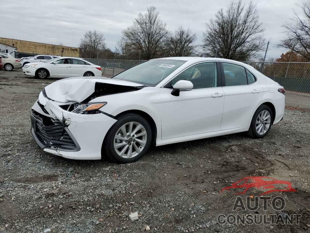 TOYOTA CAMRY 2024 - 4T1R11AK6RU881315