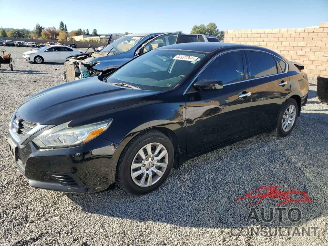 NISSAN ALTIMA 2018 - 1N4AL3AP3JC475687