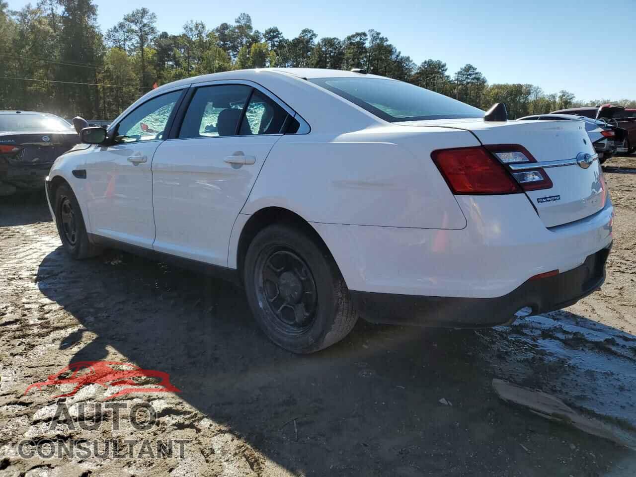 FORD TAURUS 2017 - 1FAHP2L87HG145704