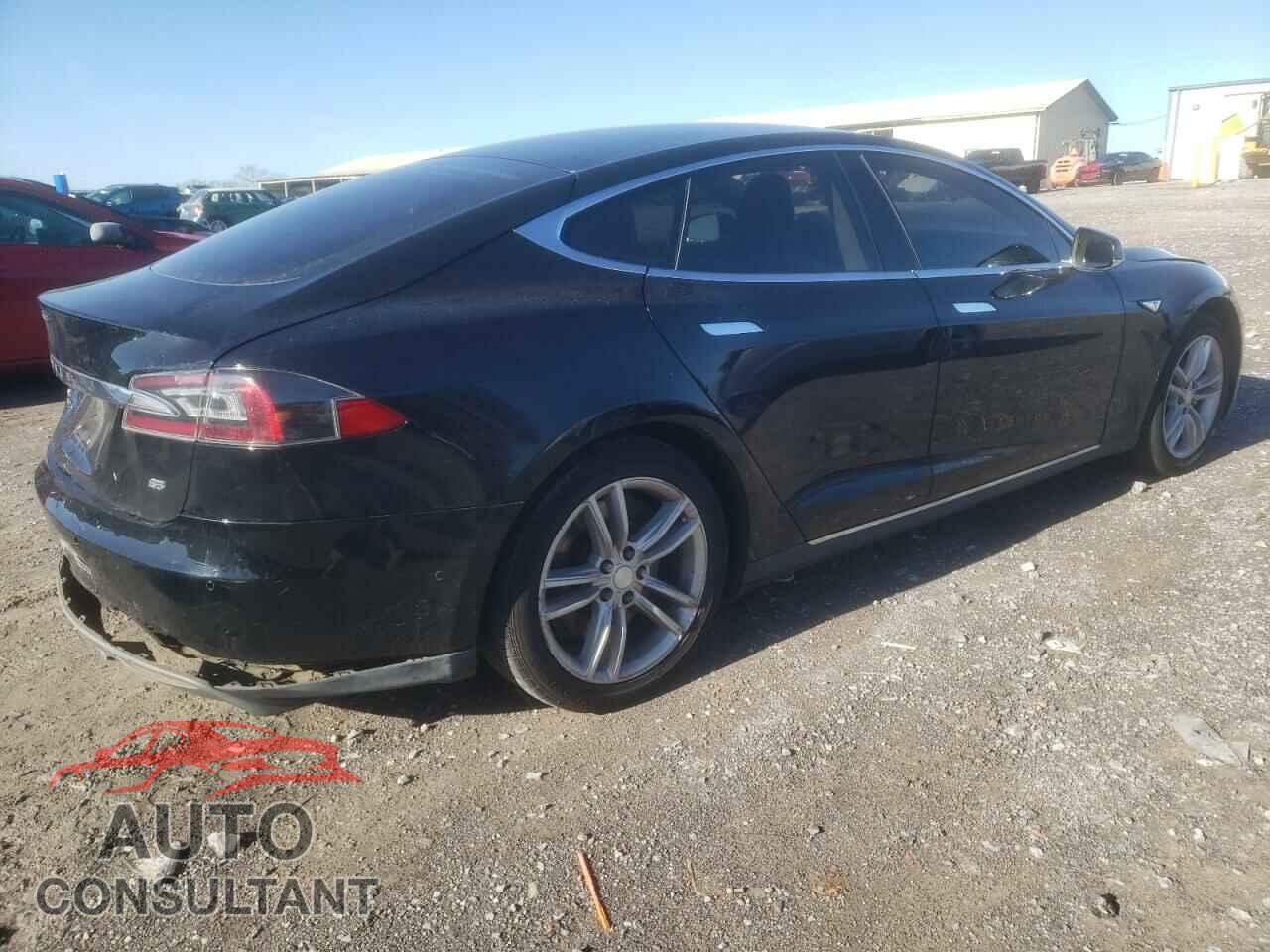 TESLA MODEL S 2015 - 5YJSA1H14FFP72794