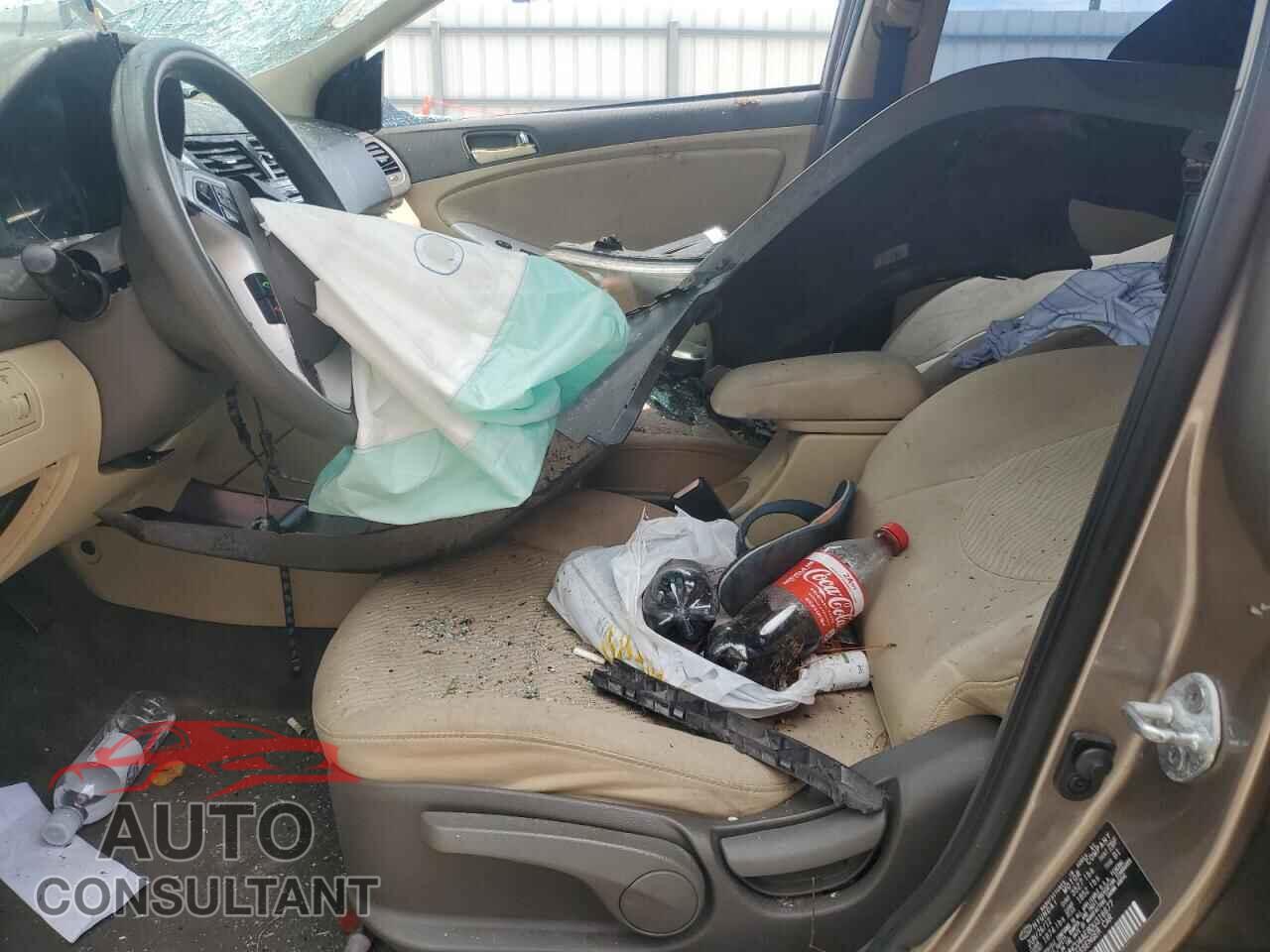 HYUNDAI ACCENT 2013 - KMHCU4AE8DU316677