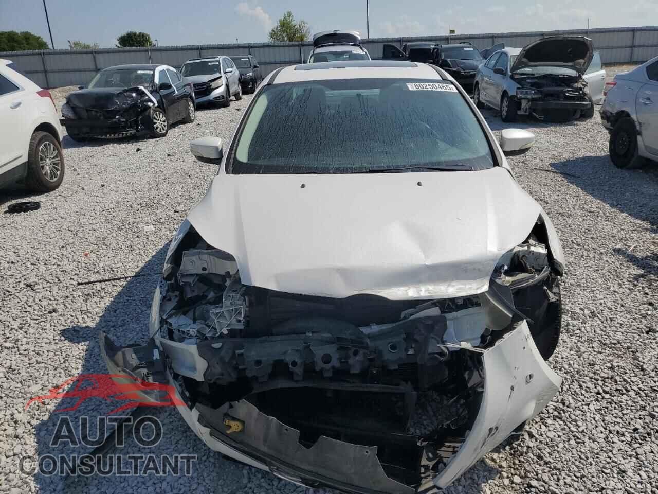 FORD FOCUS 2013 - 1FADP3J25DL168564
