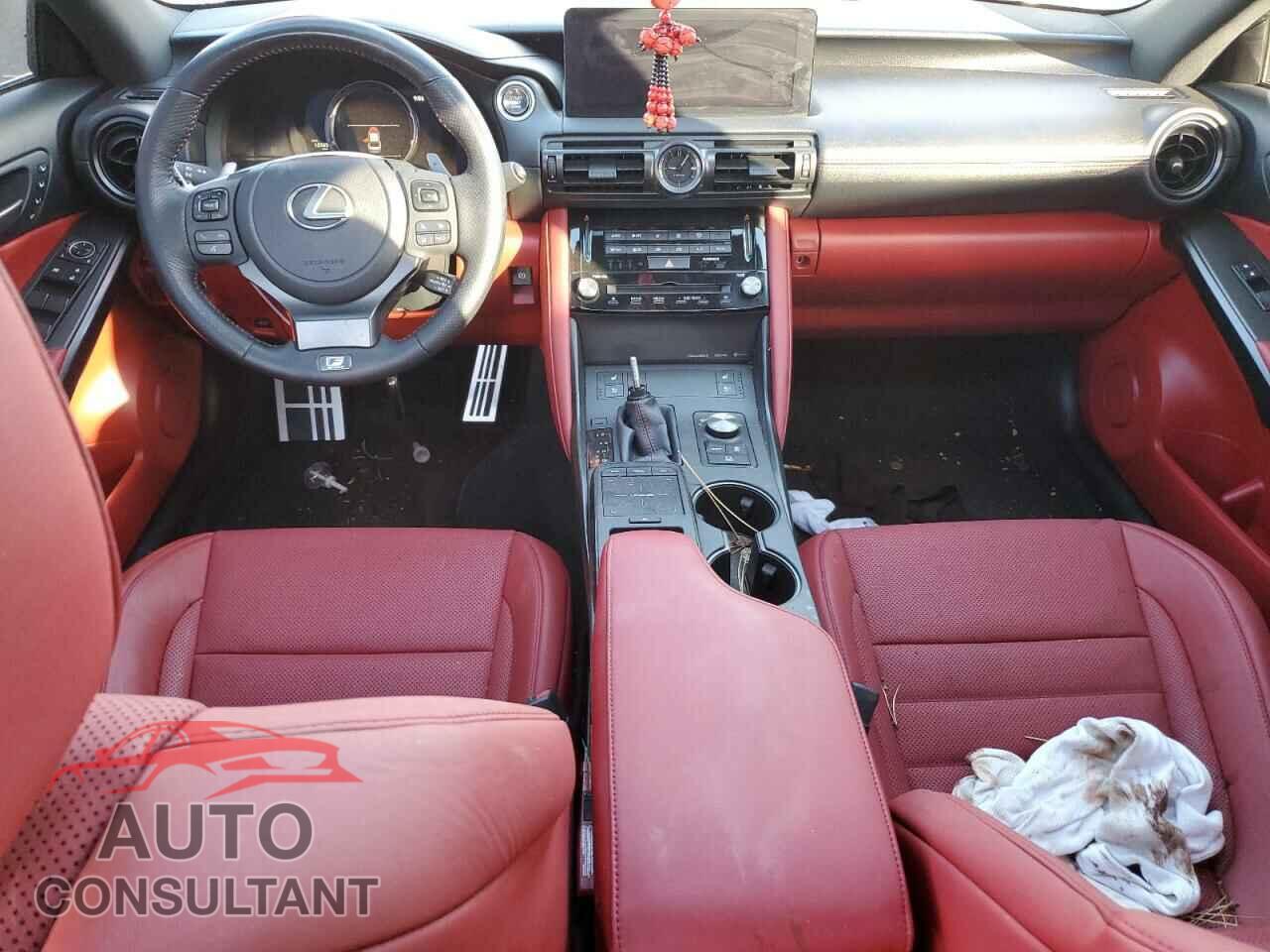 LEXUS IS 2023 - JTHGZ1E2XP5029439