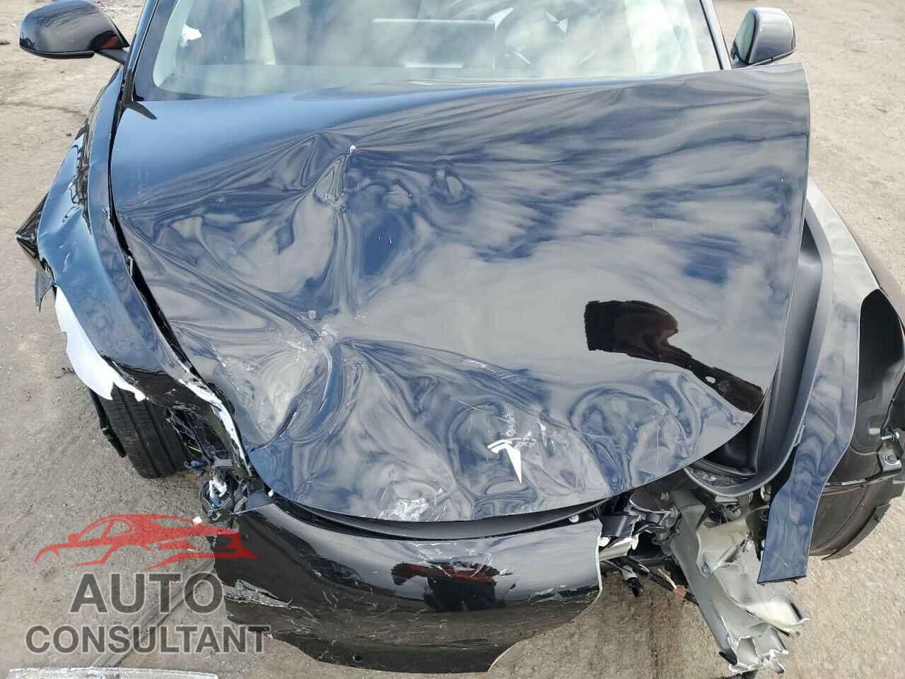 TESLA MODEL 3 2022 - 5YJ3E1EB1NF235417