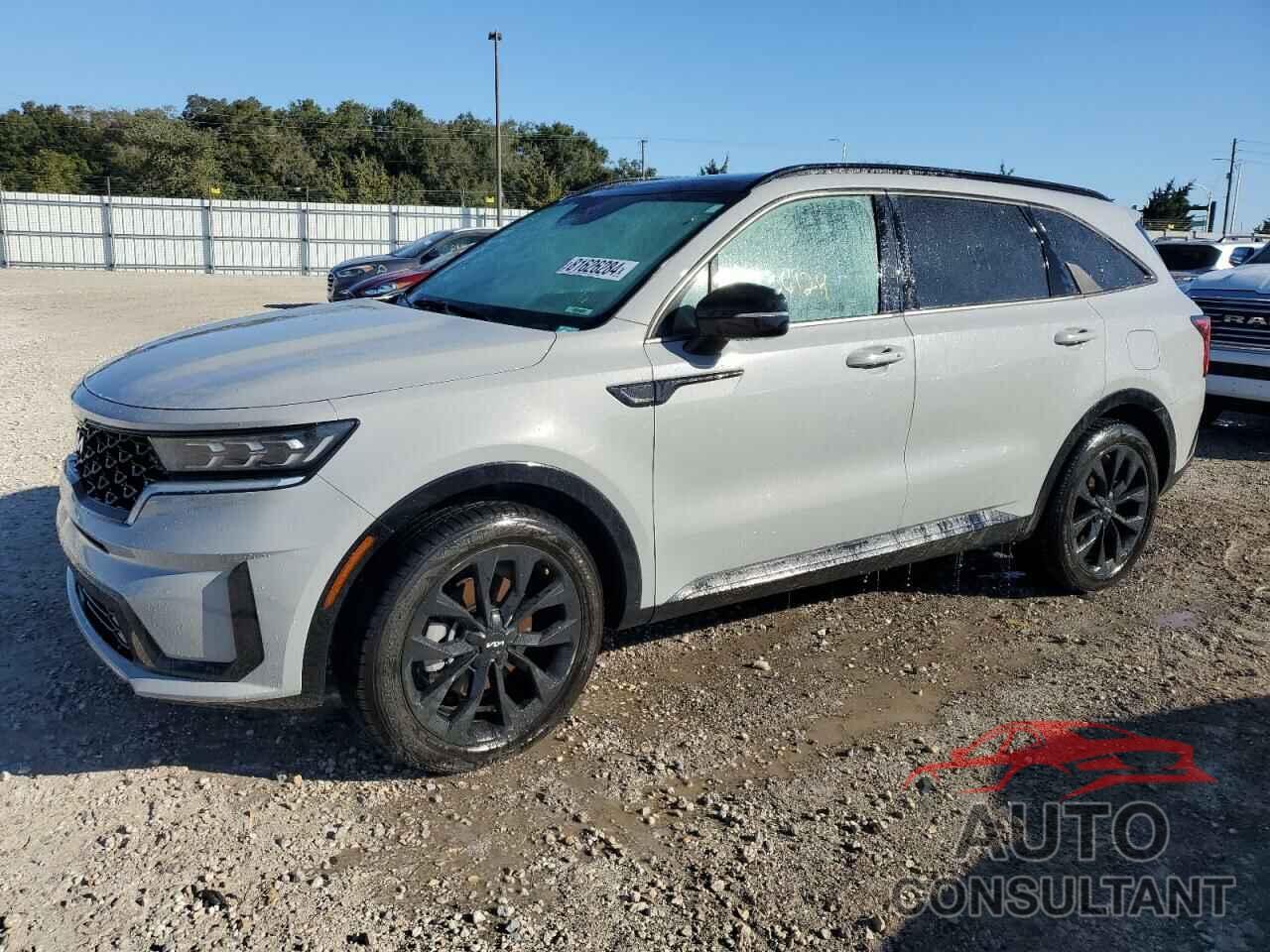 KIA SORENTO 2022 - 5XYRK4LFXNG115599