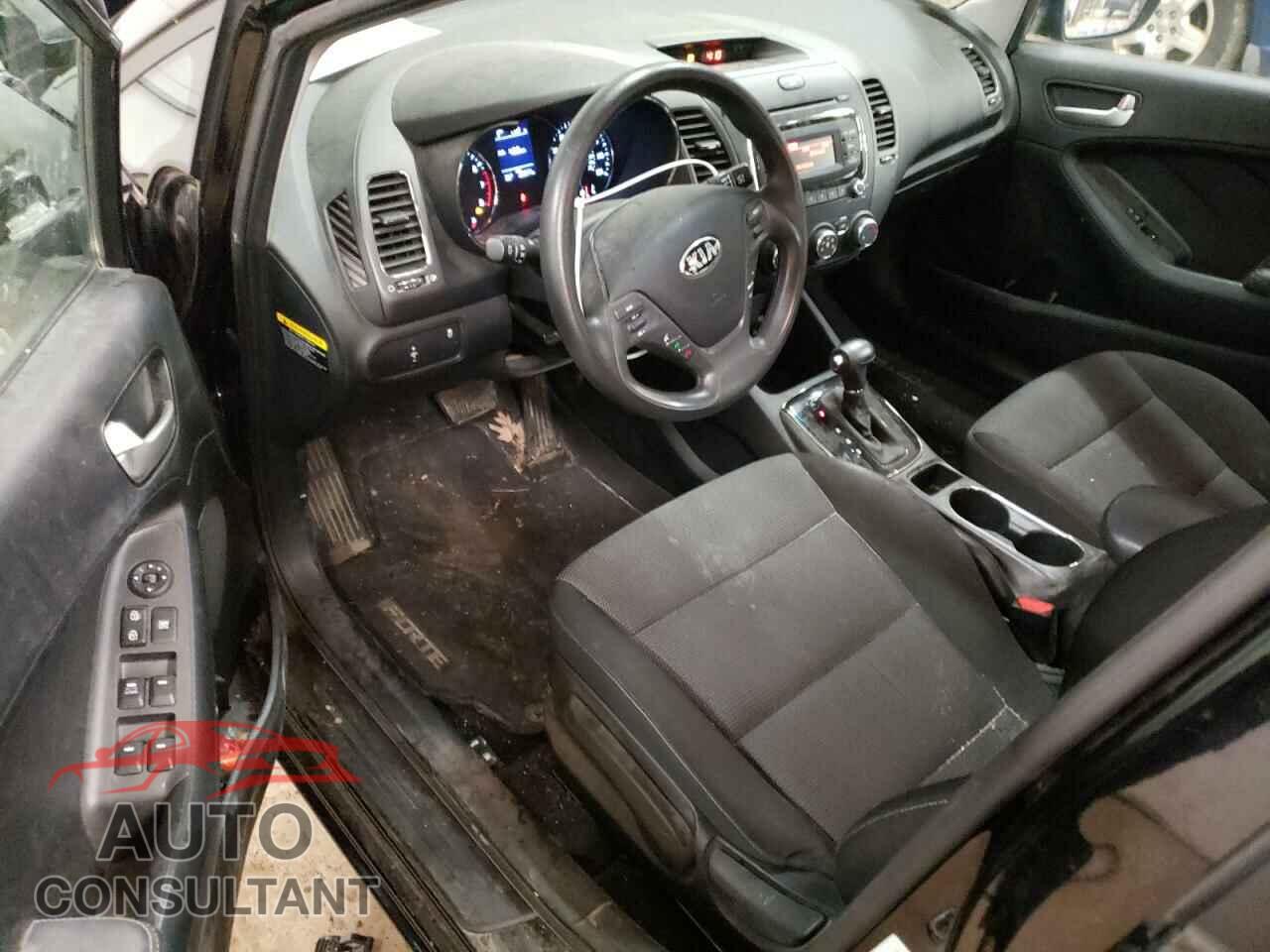 KIA FORTE 2017 - 3KPFK4A74HE148730