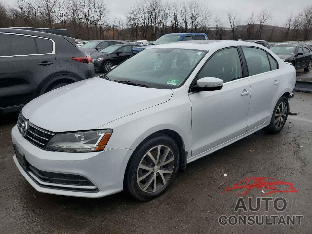 VOLKSWAGEN JETTA 2018 - 3VWDB7AJXJM241538