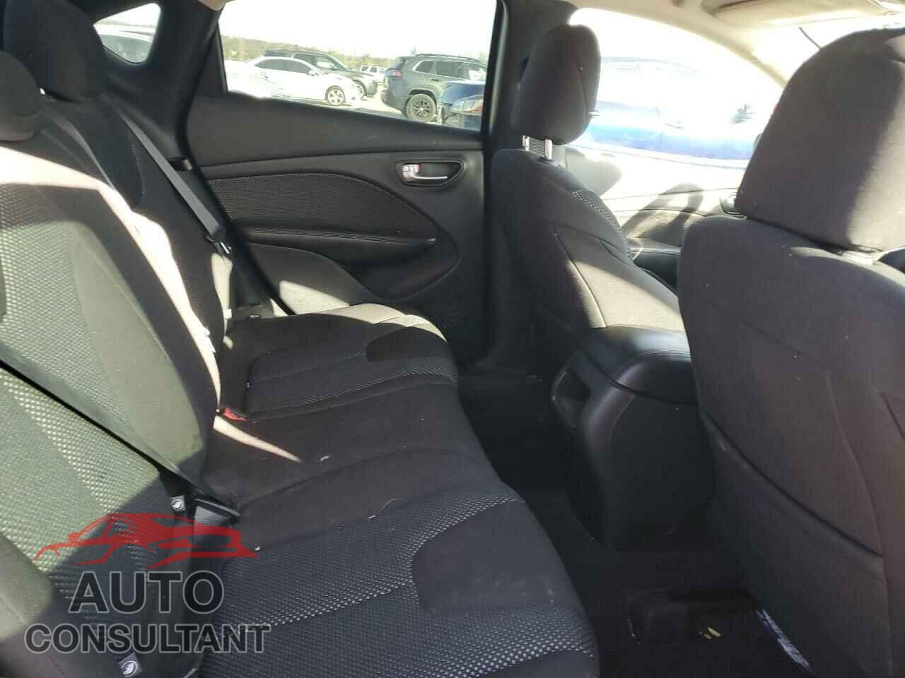 DODGE DART 2015 - 1C3CDFAA8FD433132