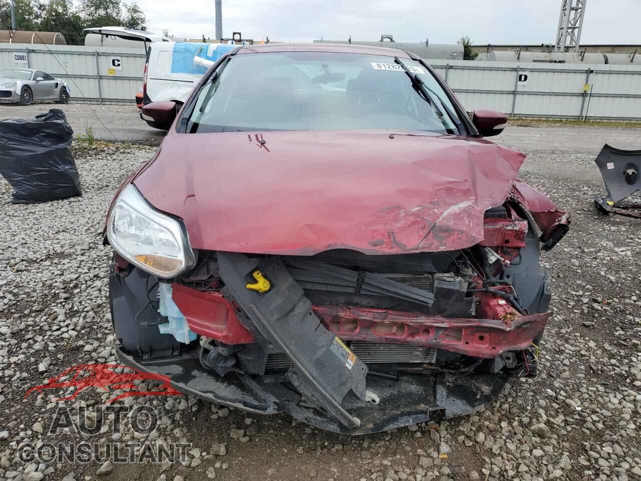 FORD FOCUS 2013 - 1FADP3F28DL262351